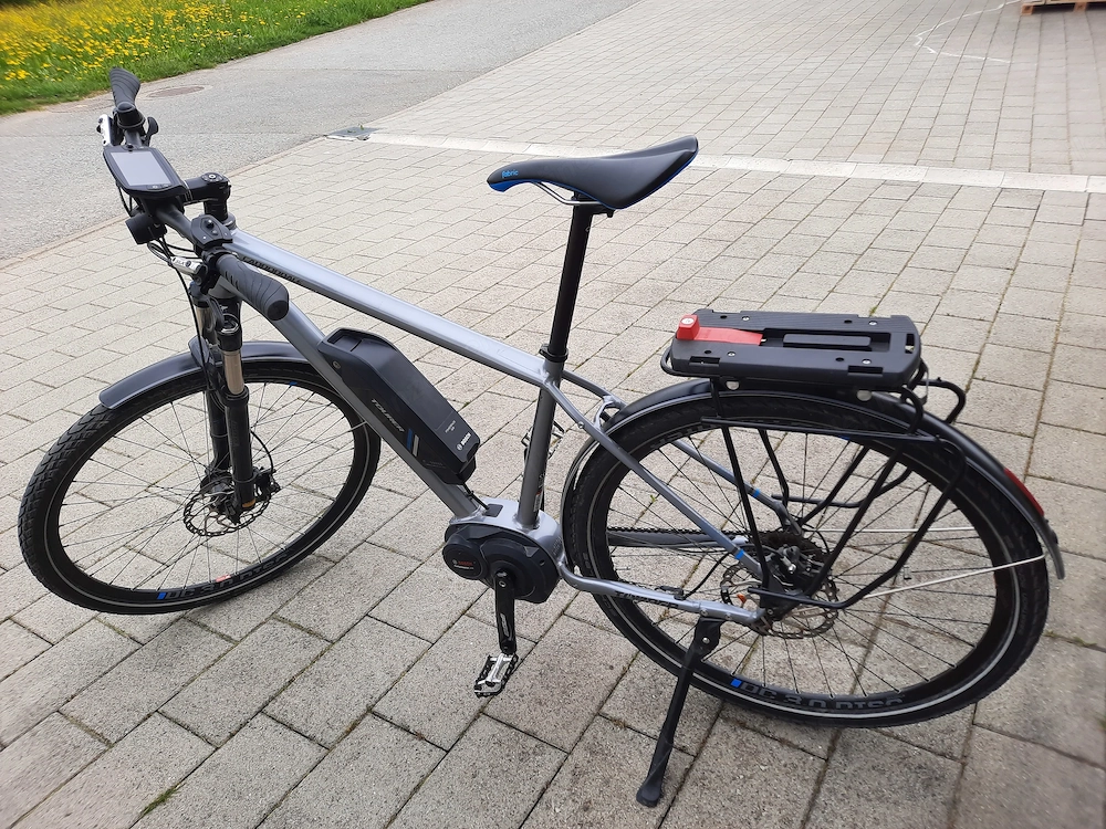 E-Bike Cannondale Tourer