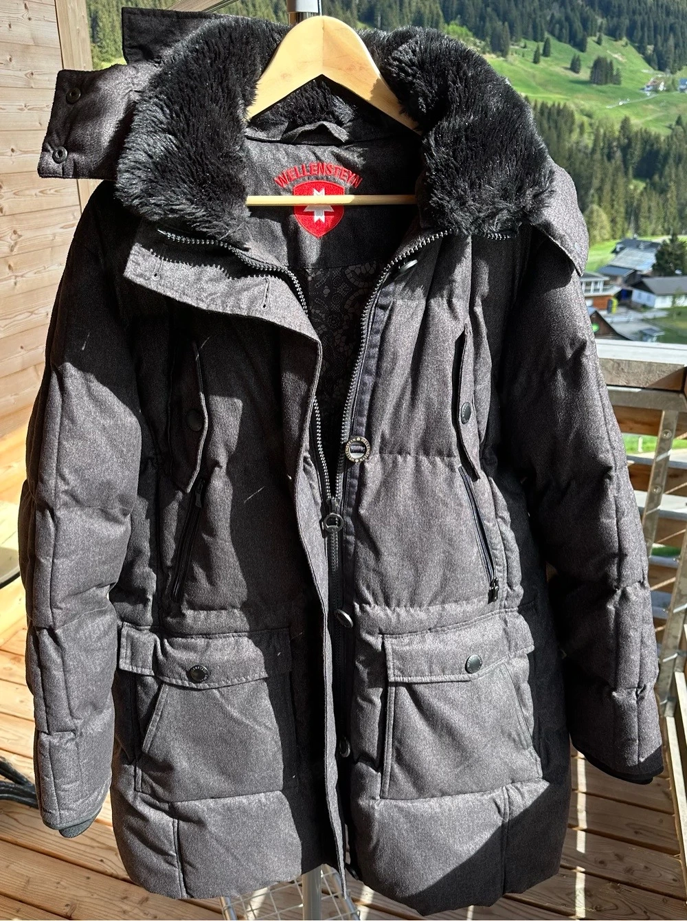 Damen Stepp Parka der schweizer Marke Wellensteyn