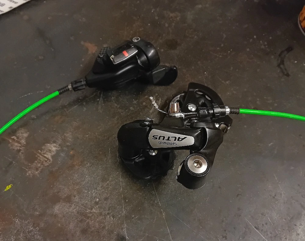 Shimano Altus Neu 