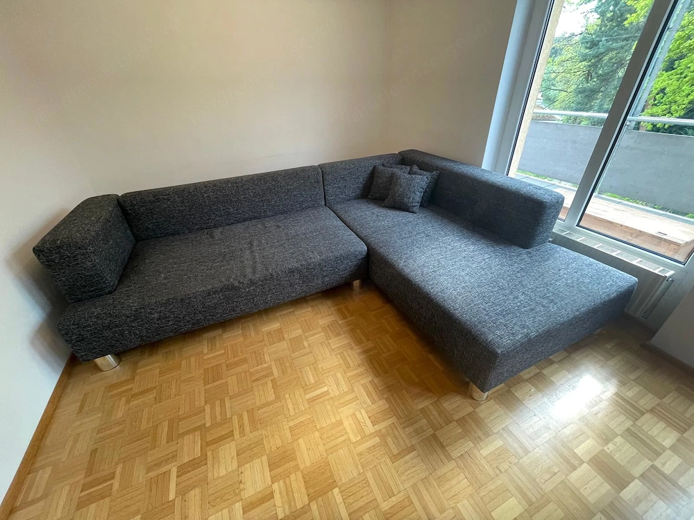 Ausziehbare Couch gratis abzugeben