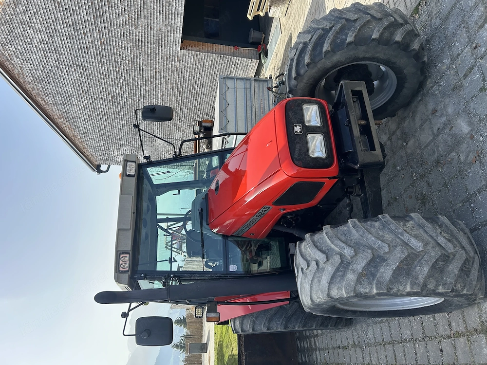 Massey Ferguson 6245