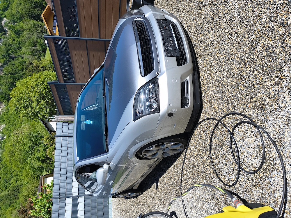 Opel Vectra C GTS 2.2 TDI