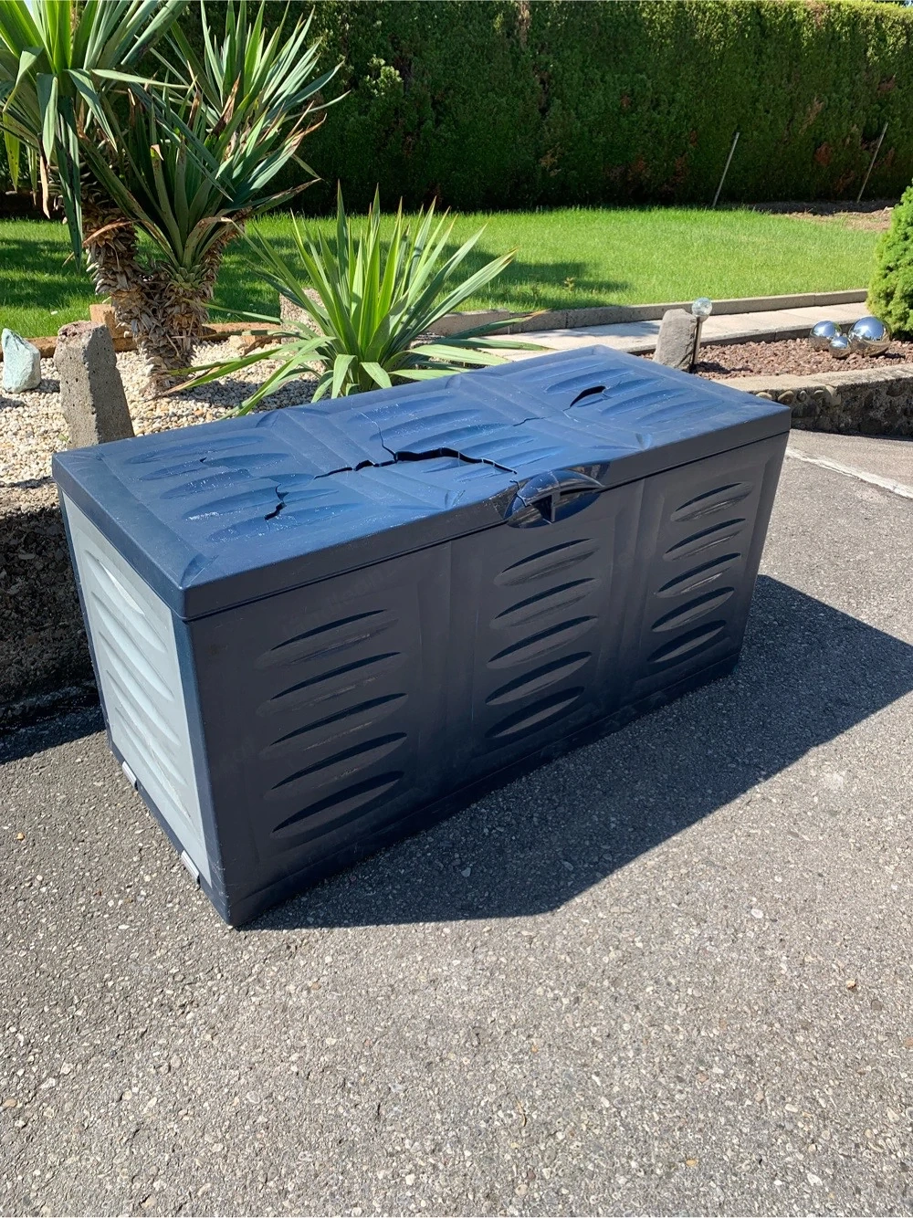 Gratis Gartenbox mit Rollen 