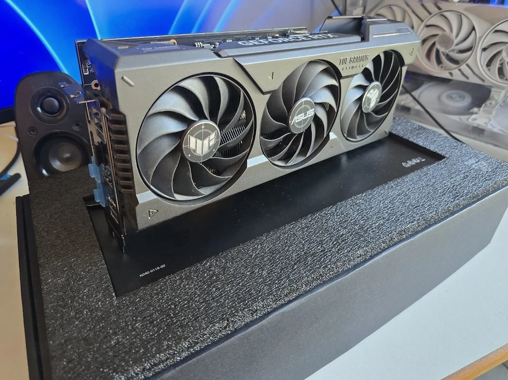 ASUS TUF Gaming GeForce RTX 4070 Ti Super