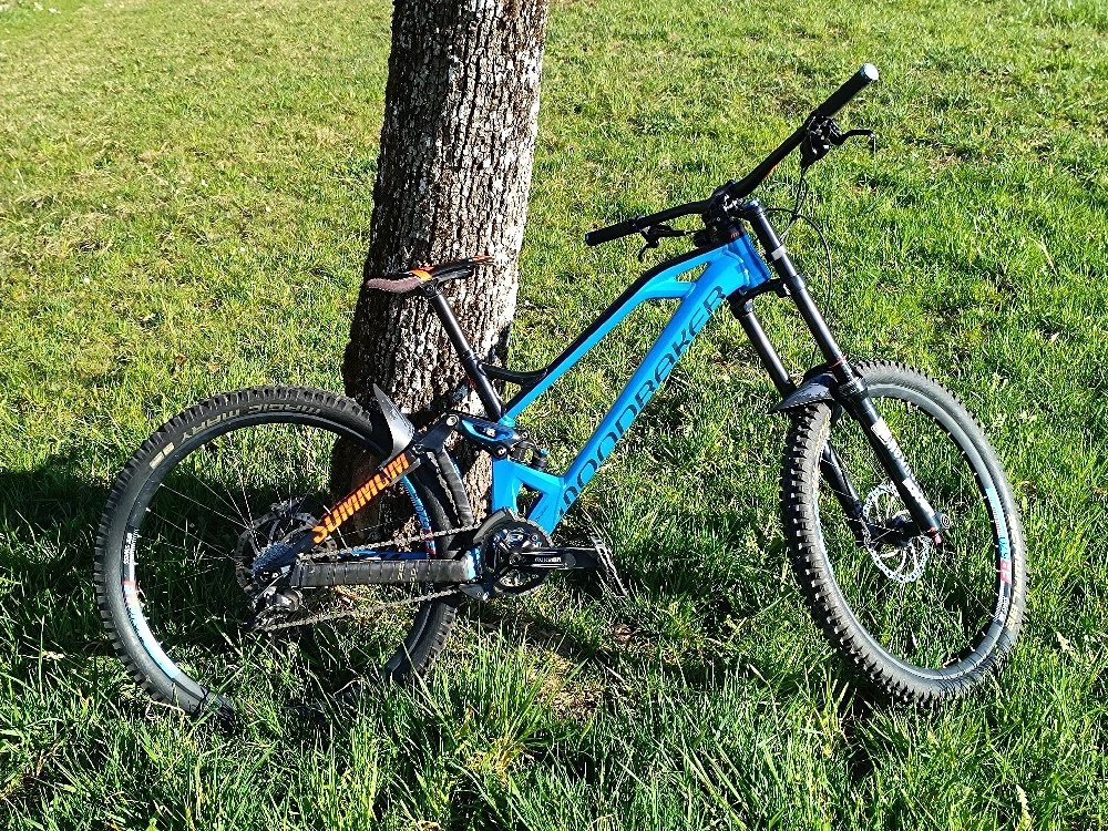 Downhill Bike Mondraker Summum 2018