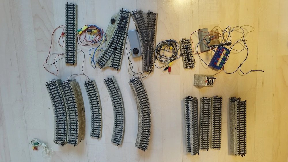 Teile von Märklin Eisenbahn aus den 60er Jahren