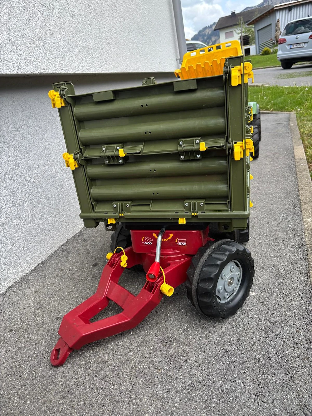 Trettraktor Anhänger