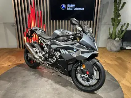BMW S 1000 RR Listenpreis über 31.500,-