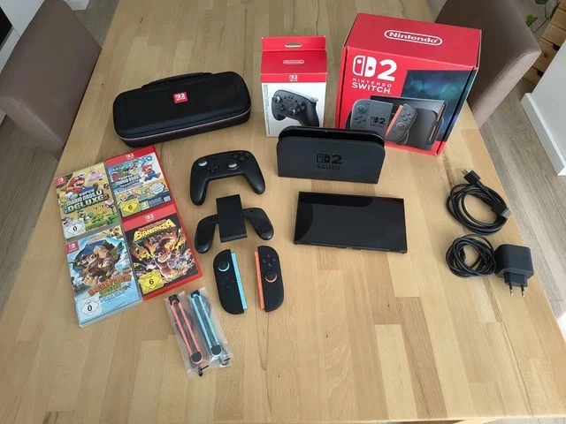 Nintendo Switch 2 Bundle: Konsole + Pro Controller + Case + 4 Spiele