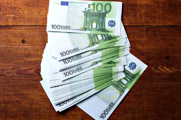 Hier ist eine Finanzierungs- und Investitionslösung für alle in Deutschland.