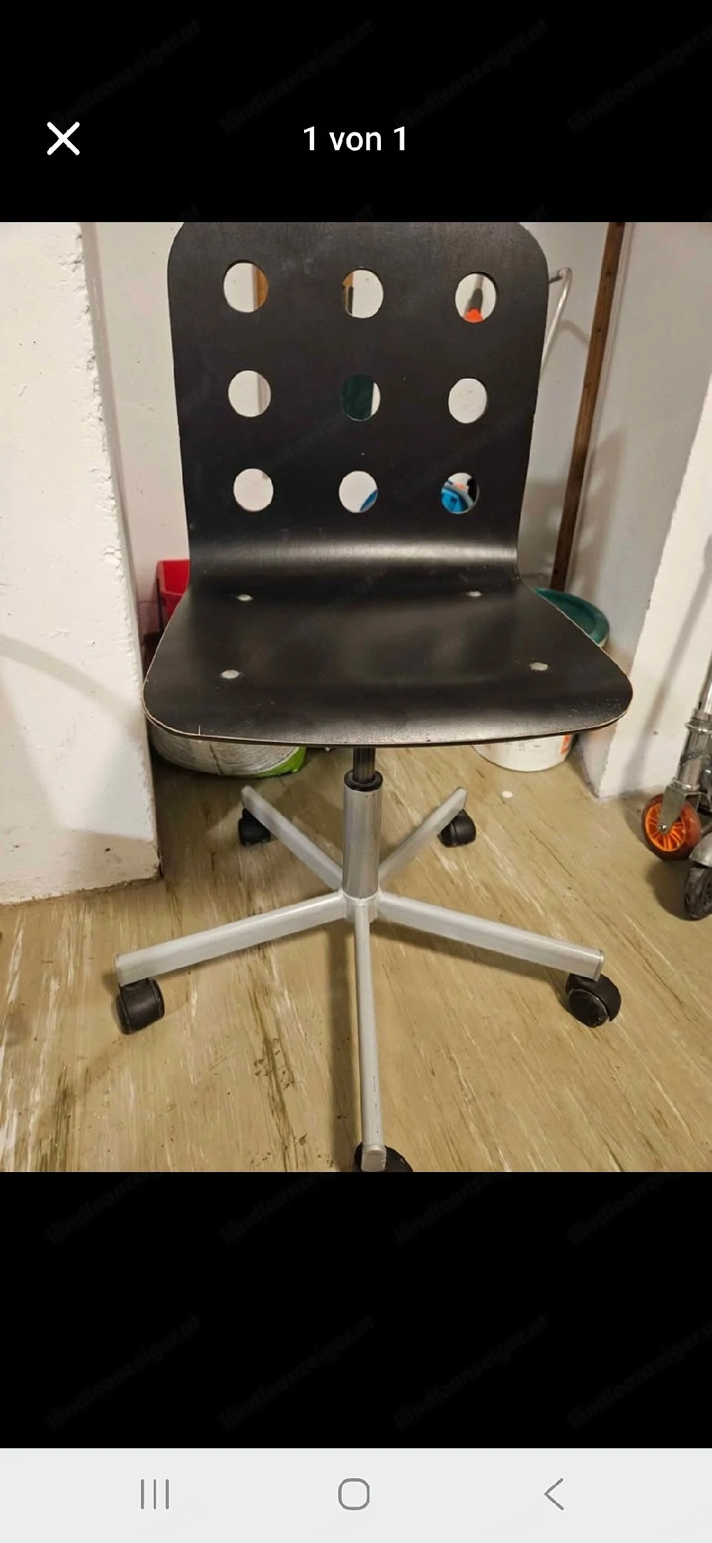Drehstuhl schwarz