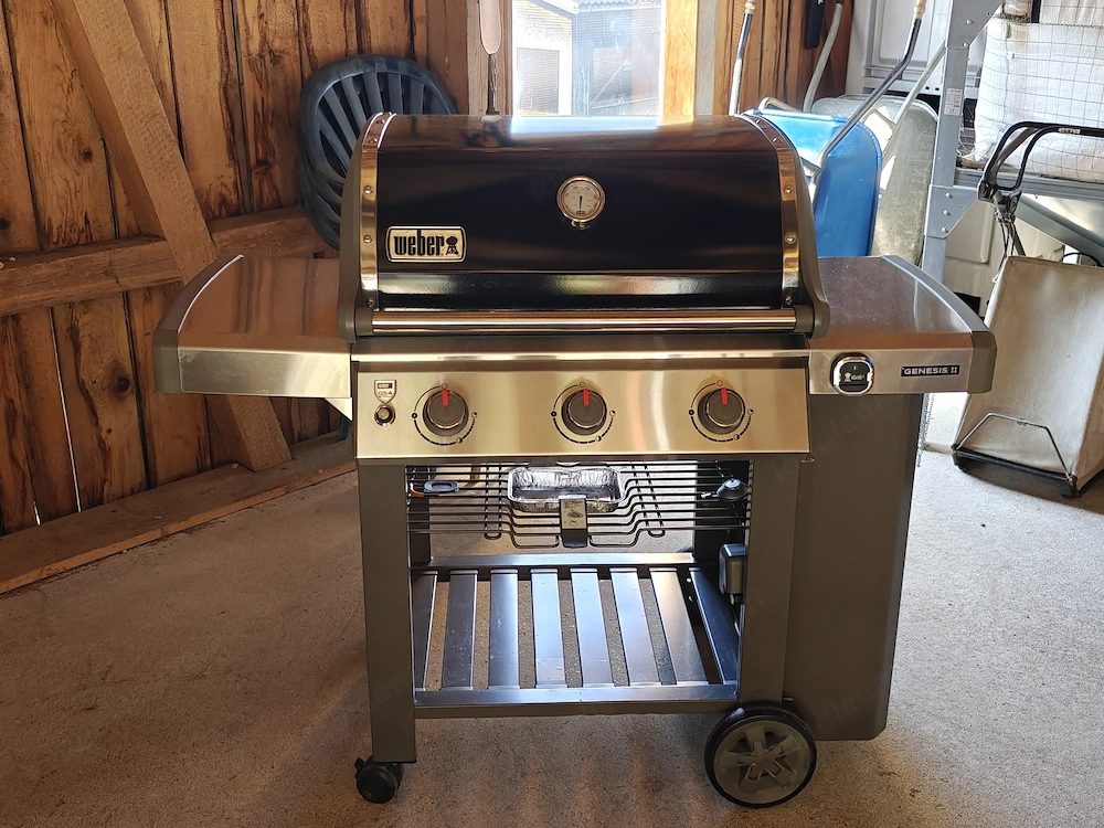 Weber Genesis II E-310   Top Zustand inkl. Abdeckhaube