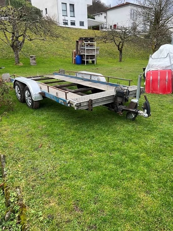 Autotransport Hänger für mobilen Hühner- Ziegenstall