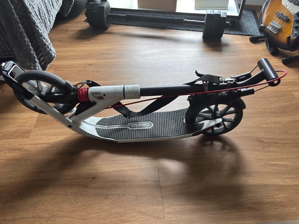 Oxelo Town 9 EF Tretroller   Scooter   Weiß   EasyFold Mechanismus