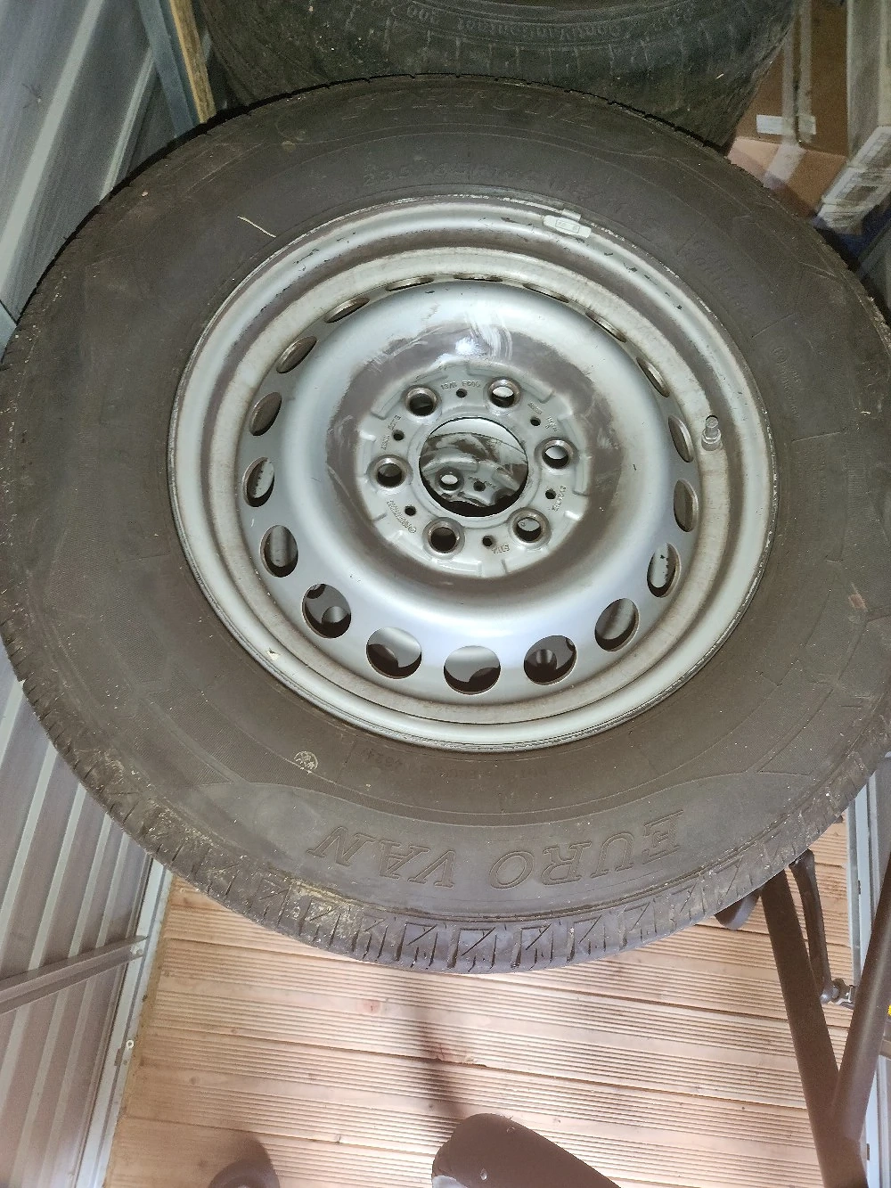 Mercedes Sprinter Reifen 235 65 R16 C 115 113