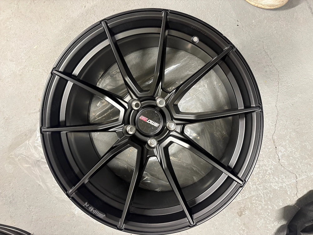 neue 20 Zoll Motec Felgen für BMW
