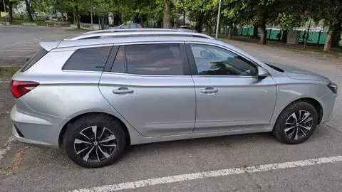 MG MG5