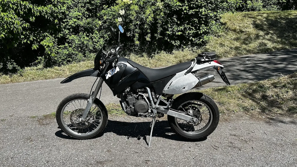 KTM 640 LC4 Supermoto 