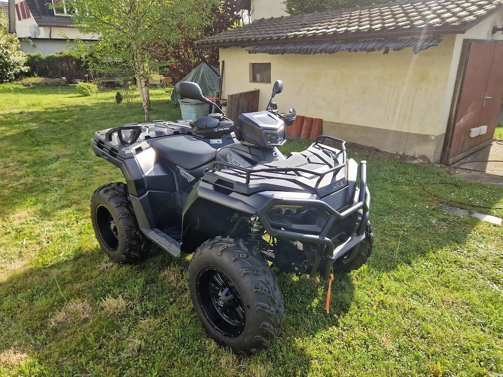 Polaris Sportsman 570 EPS SE 4x4 mit Schneeschild Quad