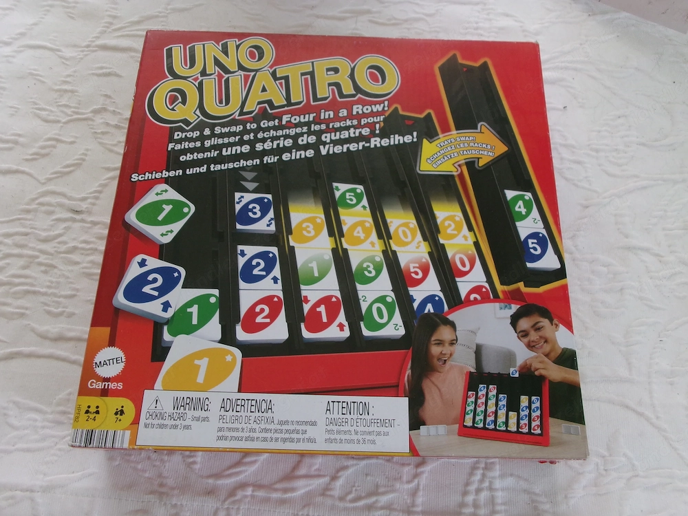 Uno Quatro - Gesellschaftsspiel