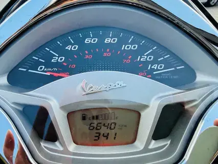 Vespa GTS 300