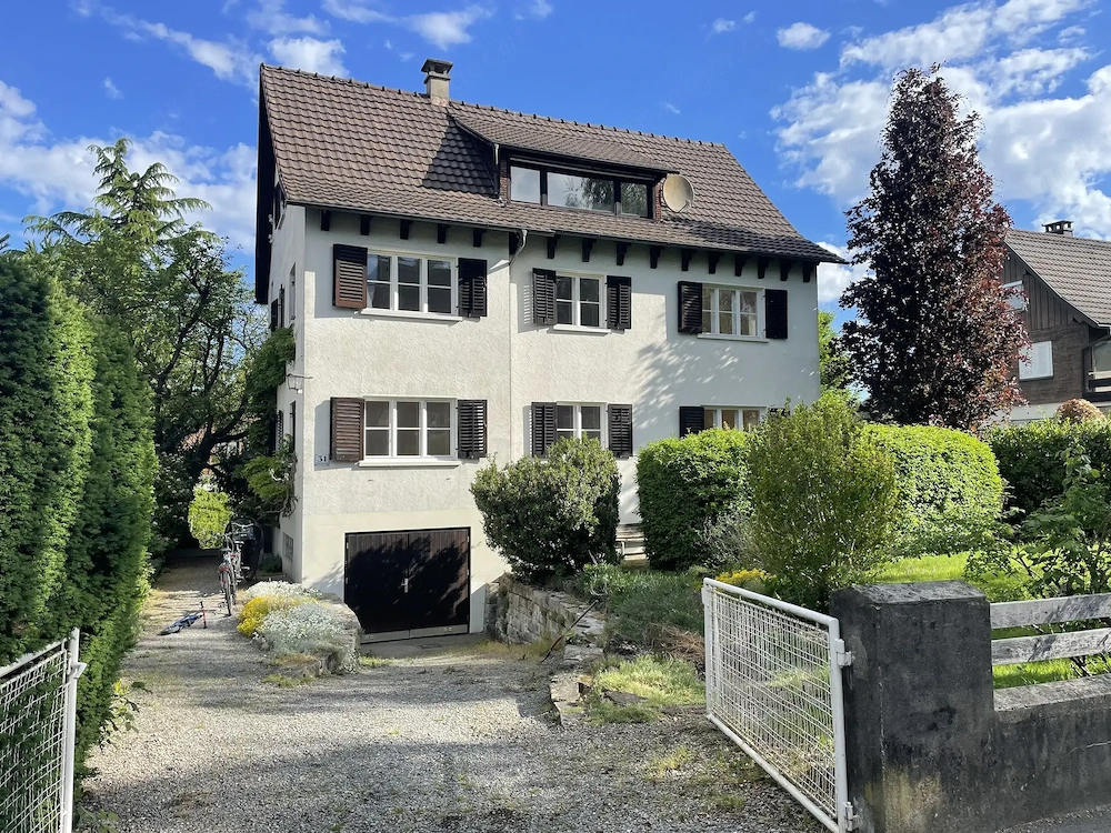 Wohnung in charmantem Altbau 2-Familienhaus