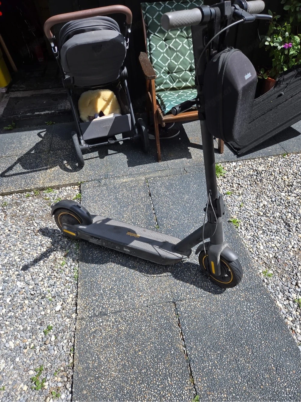 Electroscooter ninebot