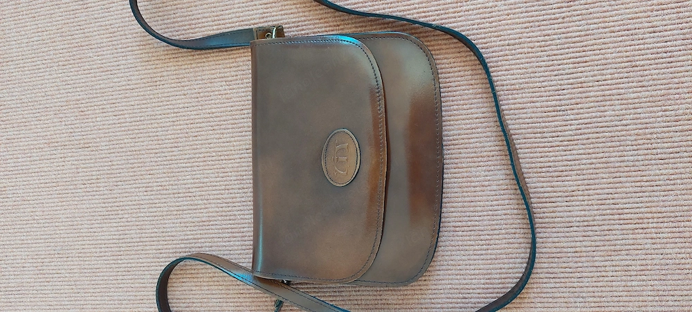 Damen Lederhandtasche   braun, glänzend   wie neu
