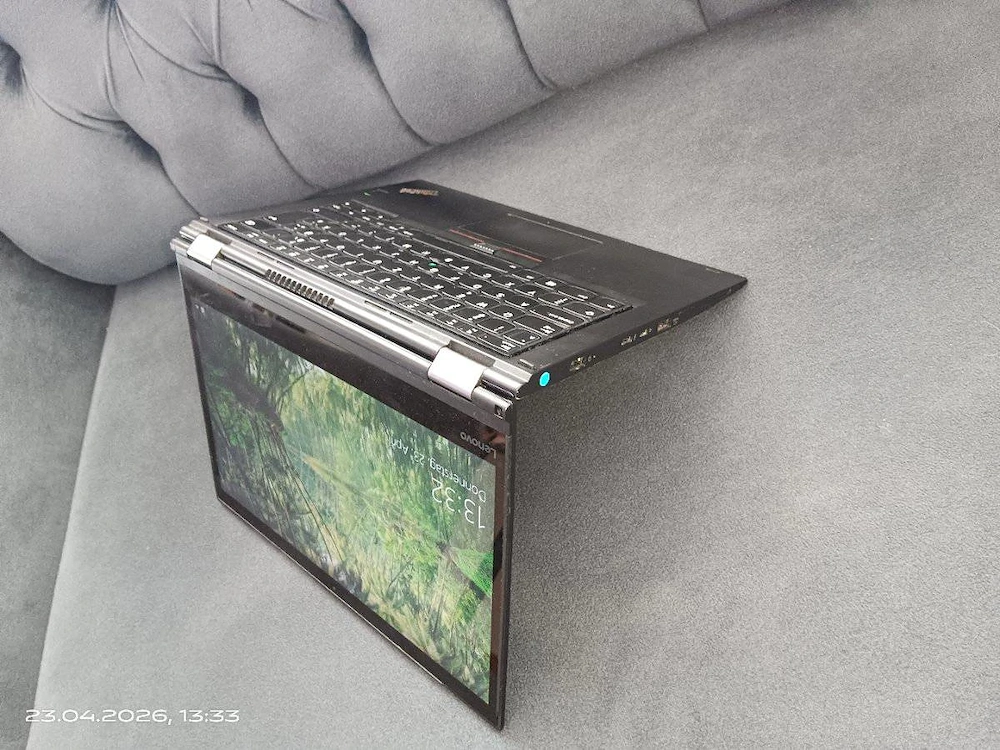 Lenovo ThinkPad Yoga 370