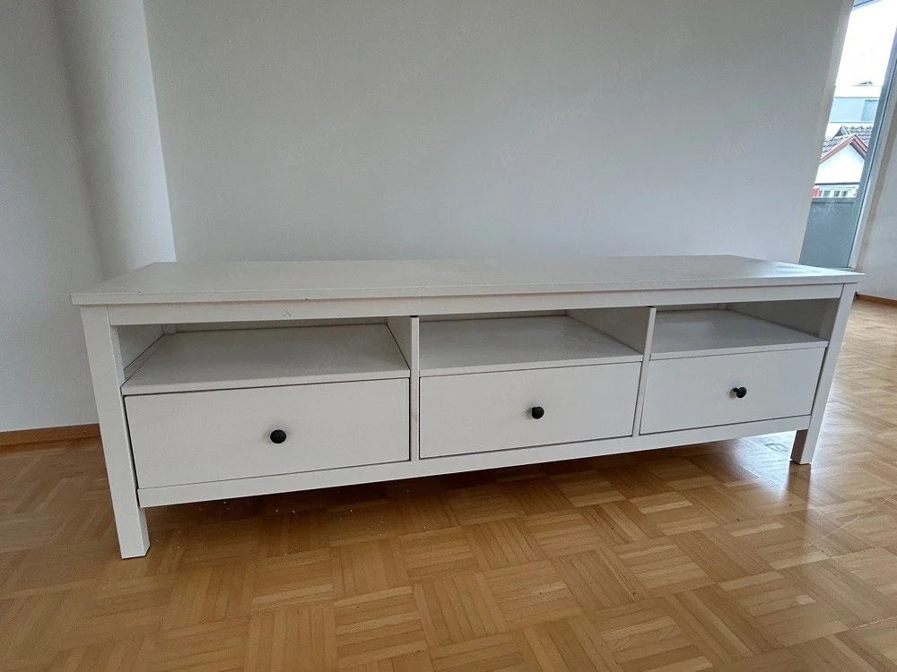 Ikea Hemnes TV Bank 