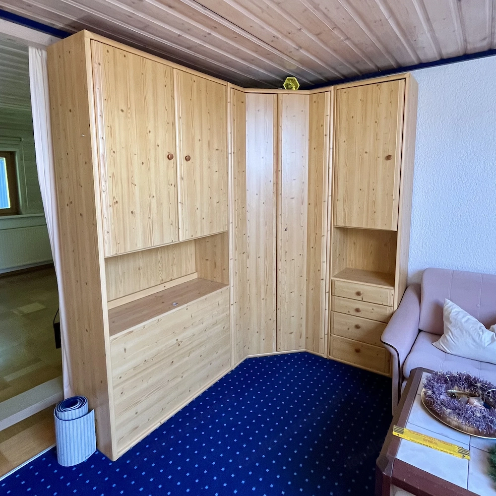 Kinderzimmer Kleiderkasten Kasten Schreibtisch Regal