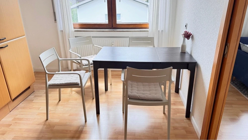 Tisch zu verkaufen