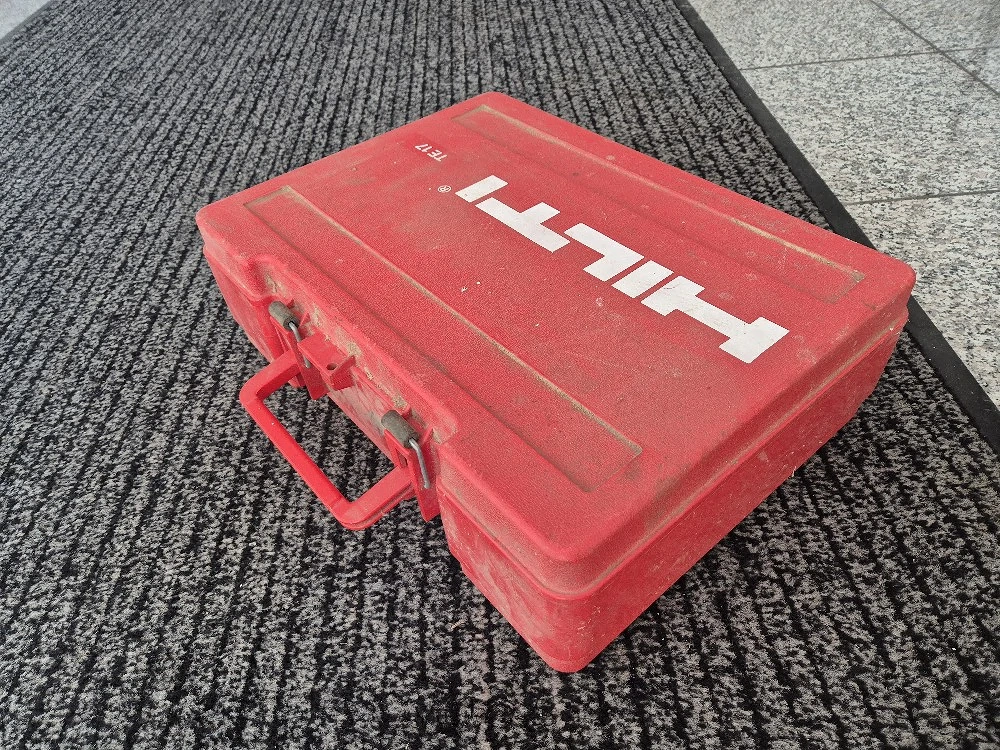 Hilti Koffer leer