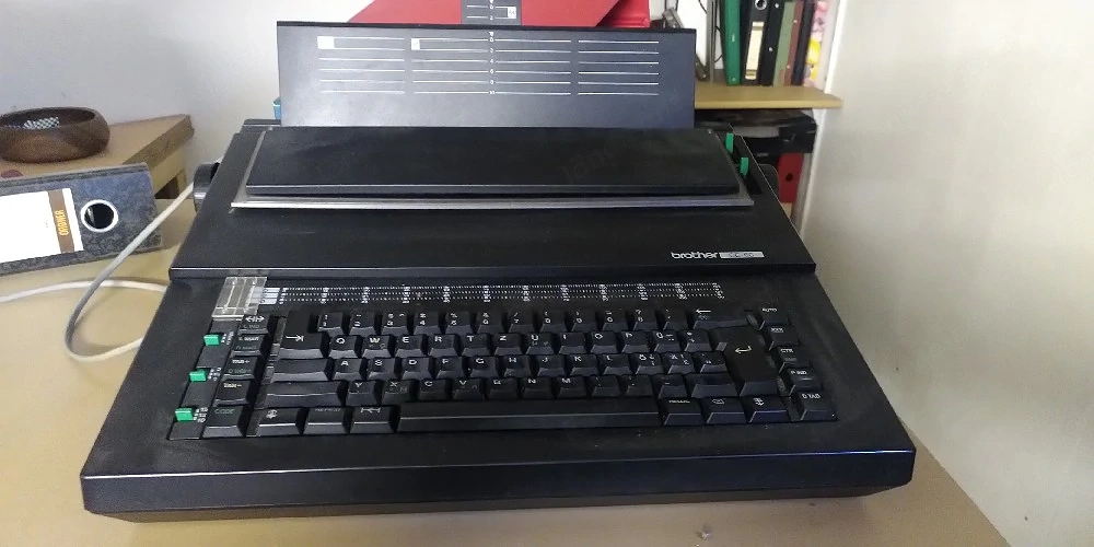 Elektronische Schreibmaschine Brother CE-60