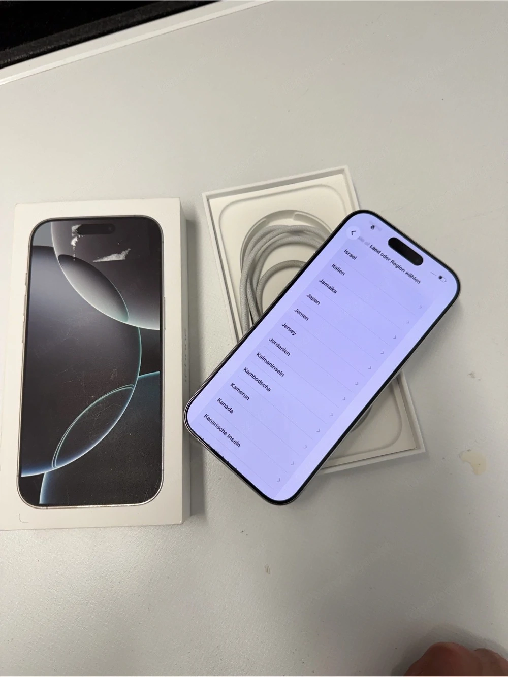 iphone 16 pro 