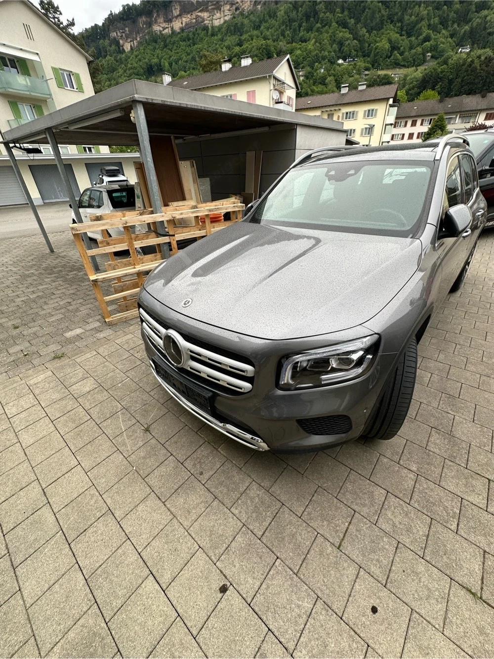 mercedes GLB220