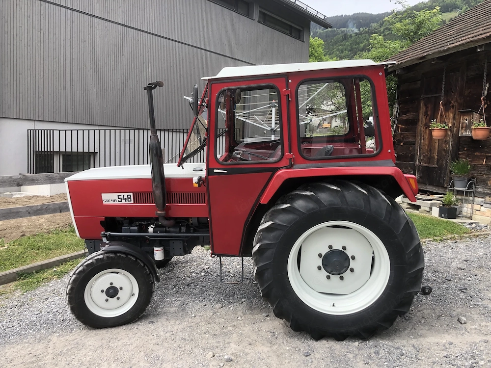 Steyr Traktor 548
