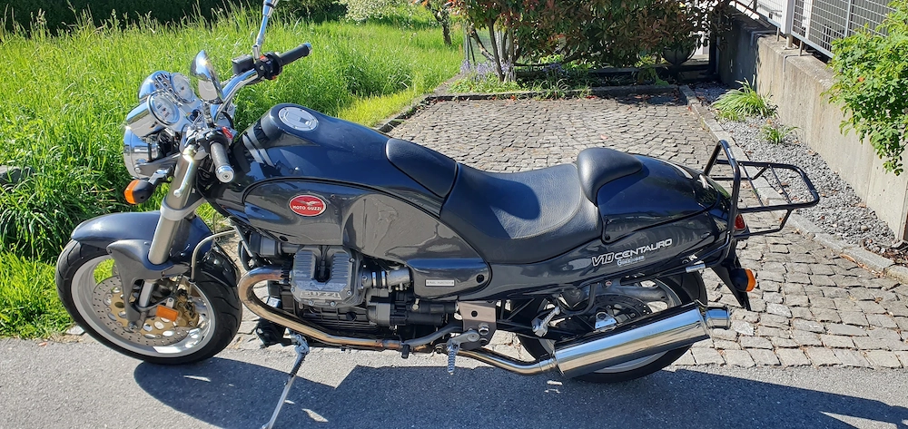 Moto Guzzi Centauro V10
