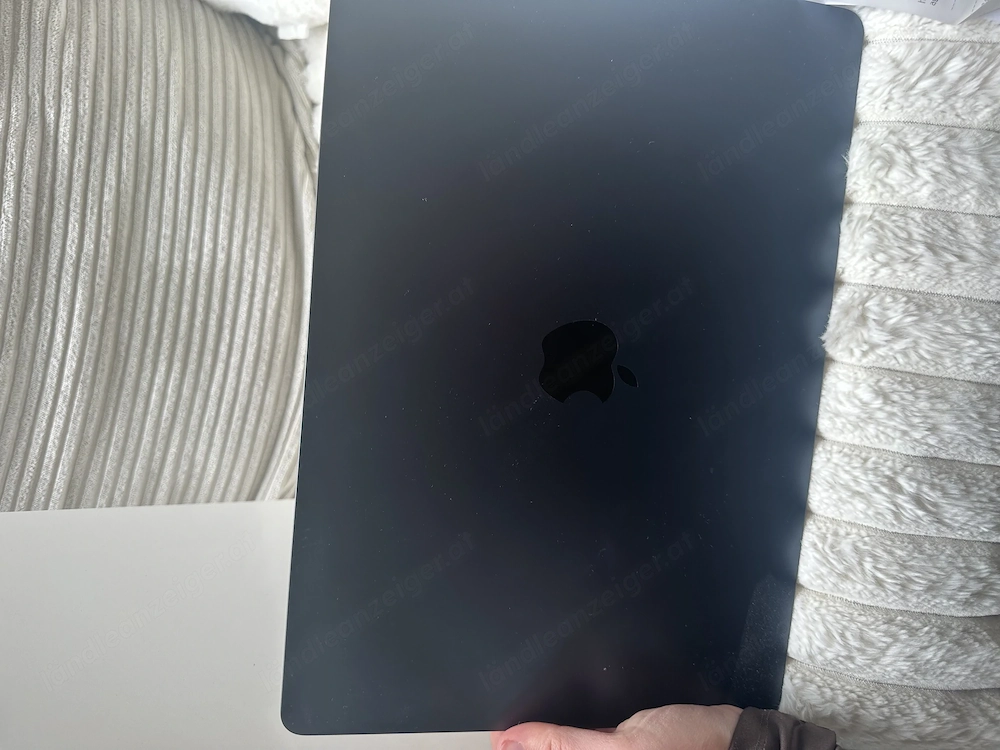 Mac Book Air 15 16GB 256