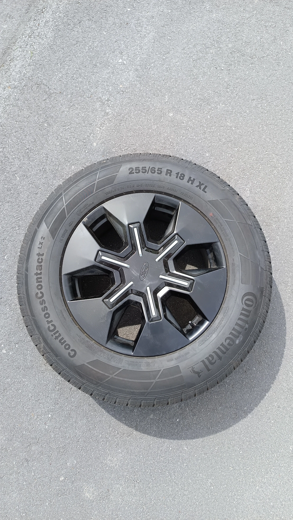 Ford Ranger Reifen Continental 255 65 R18 115H