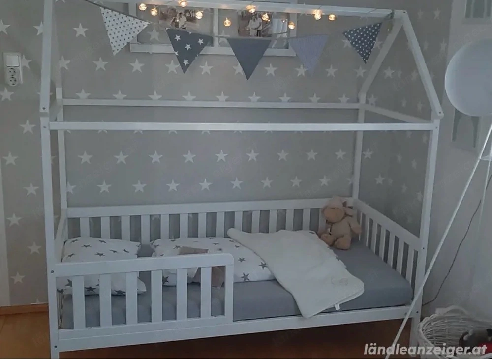 Wunderschönes Bett Hausbett