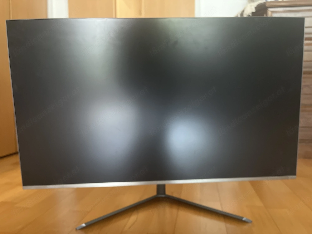 32 Zoll PEAQ full HD Bildschirm zu verschenken