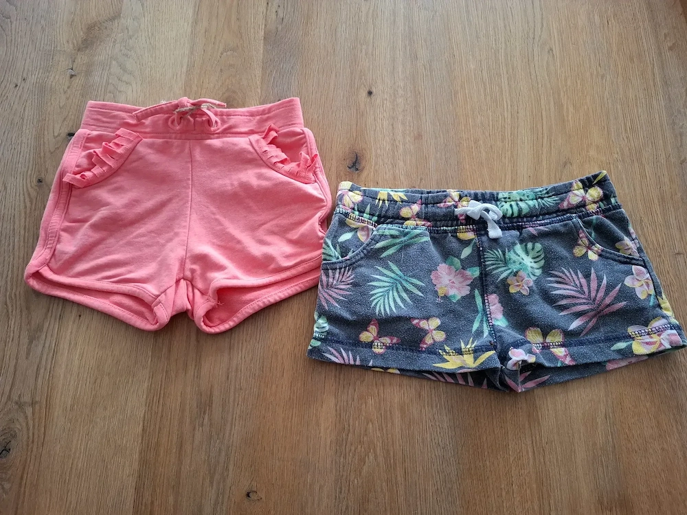 Hosen Shorts Gr. 98