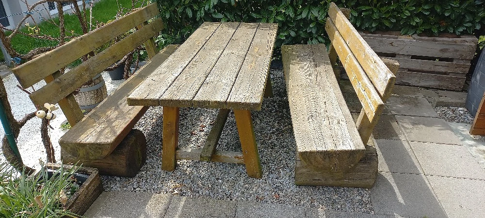 Gartentisch