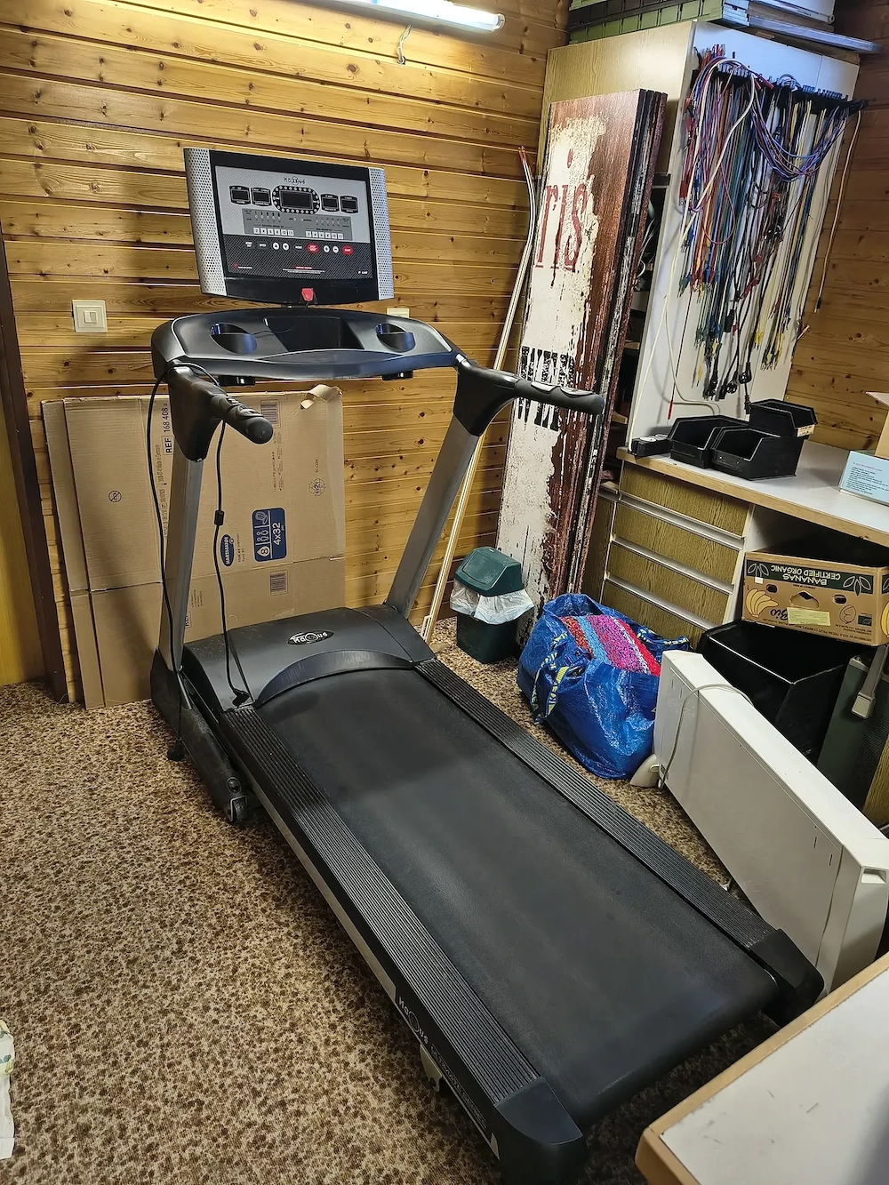 Laufband bis 16 km H und bis 15% Steigung neuer Preis