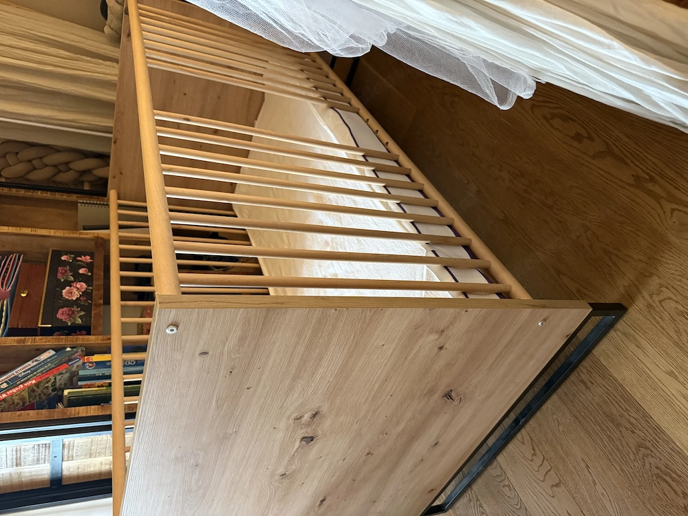 Holz Gitterbett 