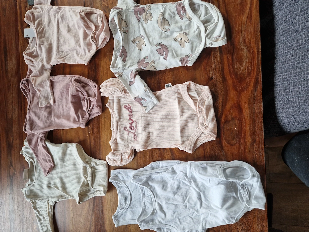 Baby Kleidung 