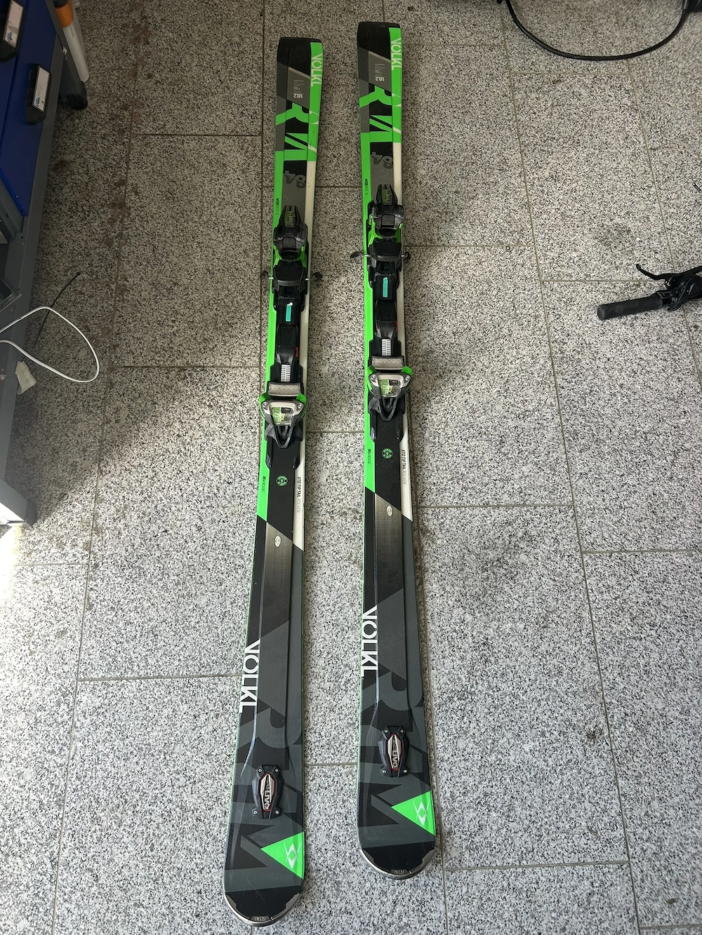 Völkl RTM All Mountain Ski, 182 cm