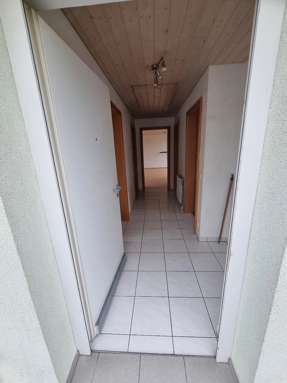 Helle Dachgeschosswohnung in Lauterach zu vermieten