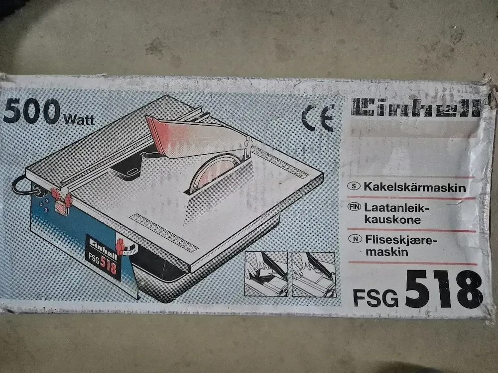Fliesenschneidemaschine